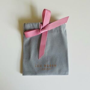 Ted Baker jewelry dust bag (gray/pink)